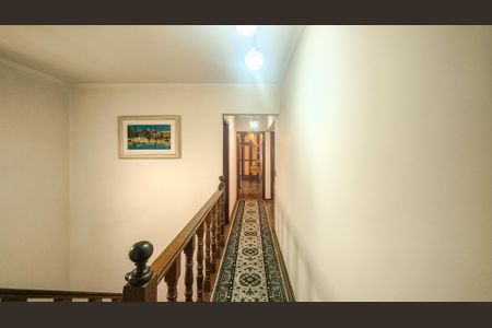 Casa à venda com 350m², 4 quartos e 6 vagasCorredor