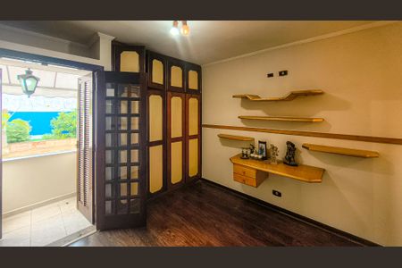 Casa à venda com 350m², 4 quartos e 6 vagasSuíte 3