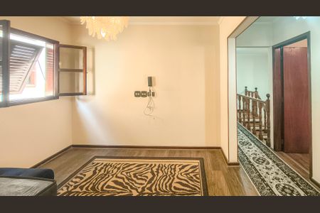 Casa à venda com 350m², 4 quartos e 6 vagasSala de TV