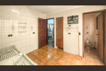 Casa à venda com 350m², 4 quartos e 6 vagasÁrea de Serviço