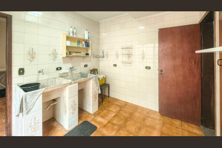 Casa à venda com 350m², 4 quartos e 6 vagasÁrea de Serviço