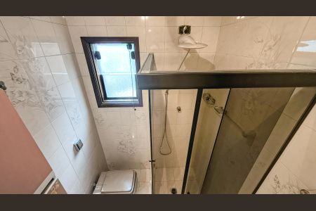 Casa à venda com 350m², 4 quartos e 6 vagasBanheiro da Suíte 3