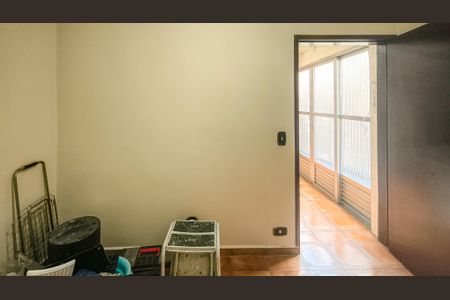 Casa à venda com 350m², 4 quartos e 6 vagasQuarto de Serviço