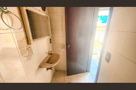 Casa à venda com 350m², 4 quartos e 6 vagasLavabo