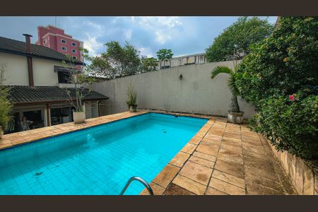 Casa à venda com 350m², 4 quartos e 6 vagasPiscina