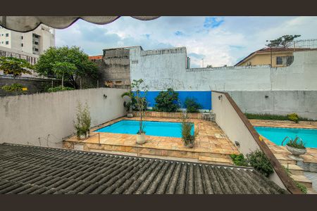 Casa à venda com 350m², 4 quartos e 6 vagasSuíte 2