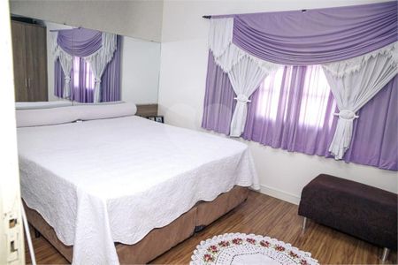 Casa à venda com 3 quartos, 117m² em São Lucas, São Paulo