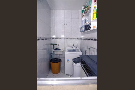 Casa à venda com 3 quartos, 117m² em São Lucas, São Paulo