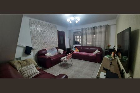 Casa à venda com 5 quartos, 300m² em Vila Cunha Bueno, São Paulo