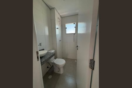 Apartamento para alugar com 42m², 2 quartos e sem vaga Apartamento para alugar com 42m², 2 quartos e sem vagaBanheiro