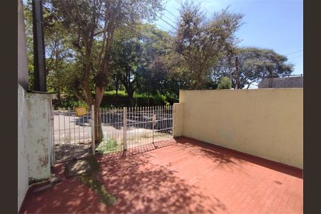 Casa à venda com 153m², 6 quartos e 4 vagas