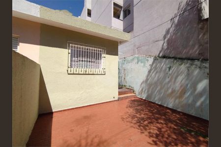 Casa à venda com 153m², 6 quartos e 4 vagas