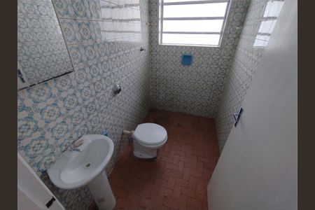 Casa à venda com 153m², 6 quartos e 4 vagas