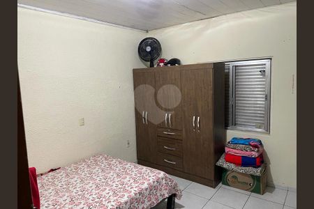 Casa à venda com 4 quartos, 164m² em Jardim Guairaca, São Paulo