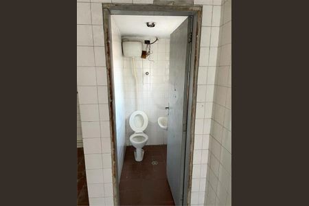 Casa à venda com 4 quartos, 164m² em Jardim Guairaca, São Paulo