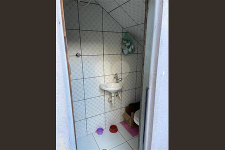 Casa à venda com 4 quartos, 164m² em Jardim Guairaca, São Paulo