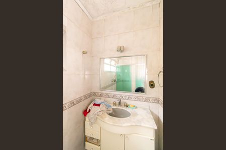 Casa à venda com 170m², 3 quartos e 3 vagasBanheiro 2