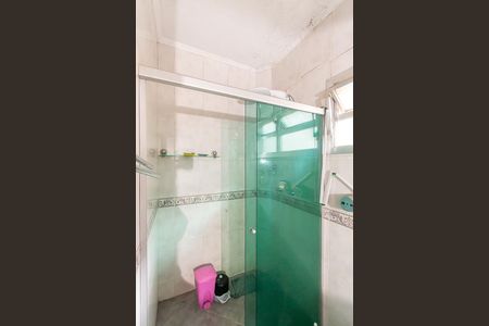 Casa à venda com 170m², 3 quartos e 3 vagasBanheiro 2