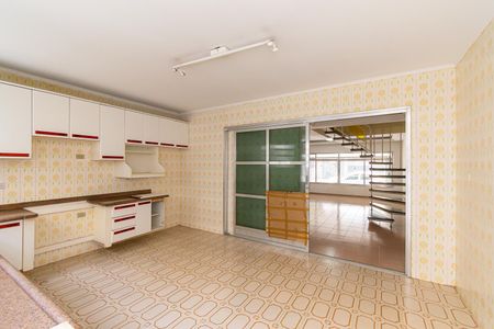 Casa à venda com 170m², 3 quartos e 3 vagasCozinha