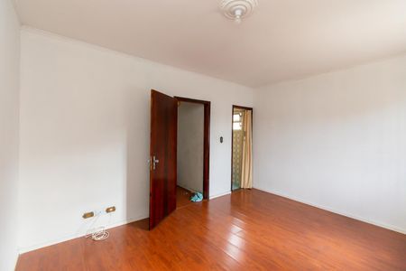 Casa à venda com 170m², 3 quartos e 3 vagasSuíte