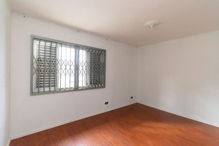 Casa à venda com 170m², 3 quartos e 3 vagasSuíte