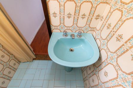 Casa à venda com 170m², 3 quartos e 3 vagasBanheiro da Suíte