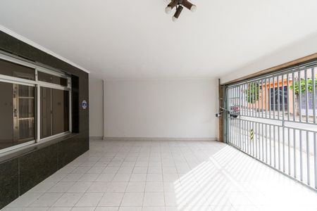 Casa à venda com 170m², 3 quartos e 3 vagasGaragem