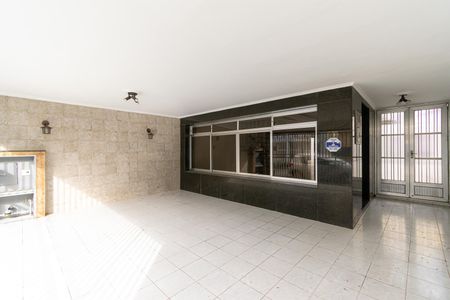 Casa à venda com 170m², 3 quartos e 3 vagasGaragem
