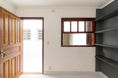 Casa à venda com 170m², 3 quartos e 3 vagasQuarto de Serviço