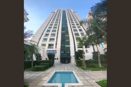 Apartamento à venda com 44m², 1 quarto e 1 vagaFachada