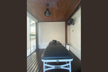 Apartamento à venda com 44m², 1 quarto e 1 vagaÁrea externa