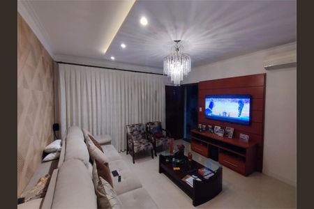 Casa à venda com 203m², 4 quartos e 2 vagas