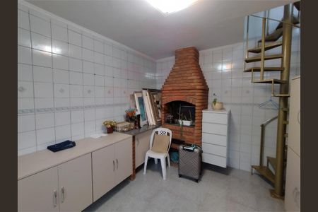 Casa à venda com 203m², 4 quartos e 2 vagas