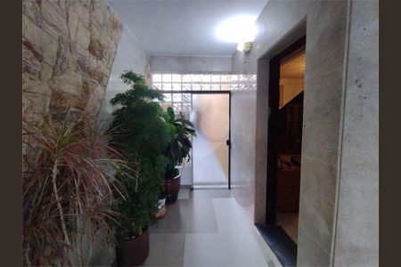 Casa à venda com 203m², 4 quartos e 2 vagas