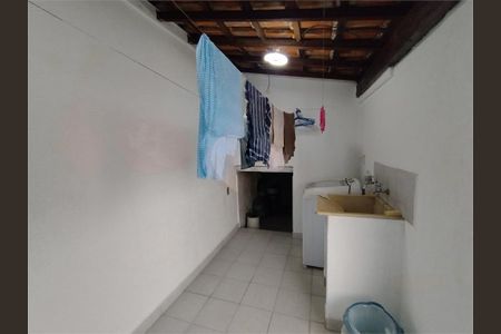 Casa à venda com 203m², 4 quartos e 2 vagas