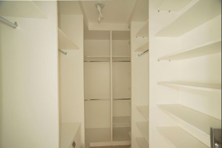 Studio à venda com 45m², 1 quarto e 1 vagaStudio - Closet