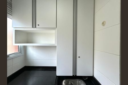 Apartamento para alugar com 76m², 3 quartos e 2 vagas Apartamento para alugar com 76m², 3 quartos e 2 vagasÁrea de Serviço