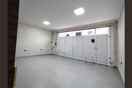 Casa à venda com 3 quartos, 140m² em Água Rasa, São Paulo