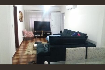 Casa à venda com 2 quartos, 300m² em Quinta da Paineira, São Paulo