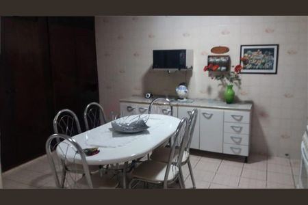 Casa à venda com 2 quartos, 300m² em Quinta da Paineira, São Paulo
