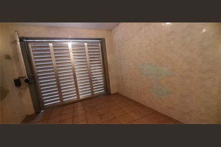 Casa à venda com 3 quartos, 160m² em Jardim Guairaca, São Paulo