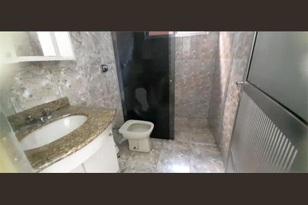 Casa à venda com 3 quartos, 160m² em Jardim Guairaca, São Paulo