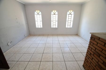 Sala de casa à venda com 3 quartos, 124m² em Parque Imperador, Campinas