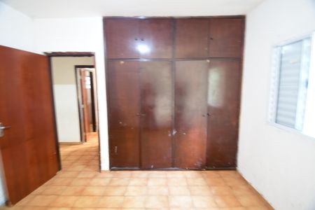 Casa à venda com 124m², 3 quartos e 2 vagasQuarto 2