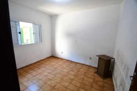Casa à venda com 124m², 3 quartos e 2 vagasQuarto 2