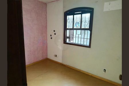 Casa à venda com 3 quartos, 150m² em Vila Zelina, São Paulo