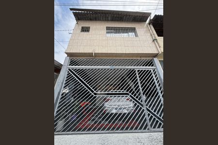 Casa à venda com 125m², 3 quartos e 2 vagasFachada 