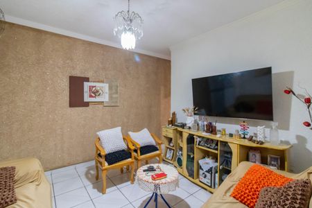 Casa à venda com 125m², 3 quartos e 2 vagasSala