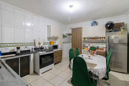 Casa à venda com 125m², 3 quartos e 2 vagasCozinha