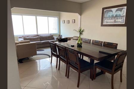 Casa à venda com 3 quartos, 349m² em Vila Nova Pauliceia, São Paulo